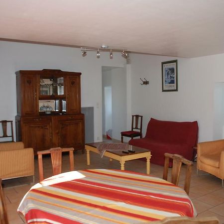Les Jardins Du Mas Evesque Bed & Breakfast Rousson  Екстериор снимка