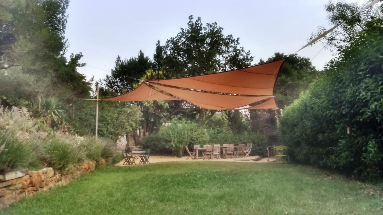 Les Jardins Du Mas Evesque Bed & Breakfast Rousson  Екстериор снимка