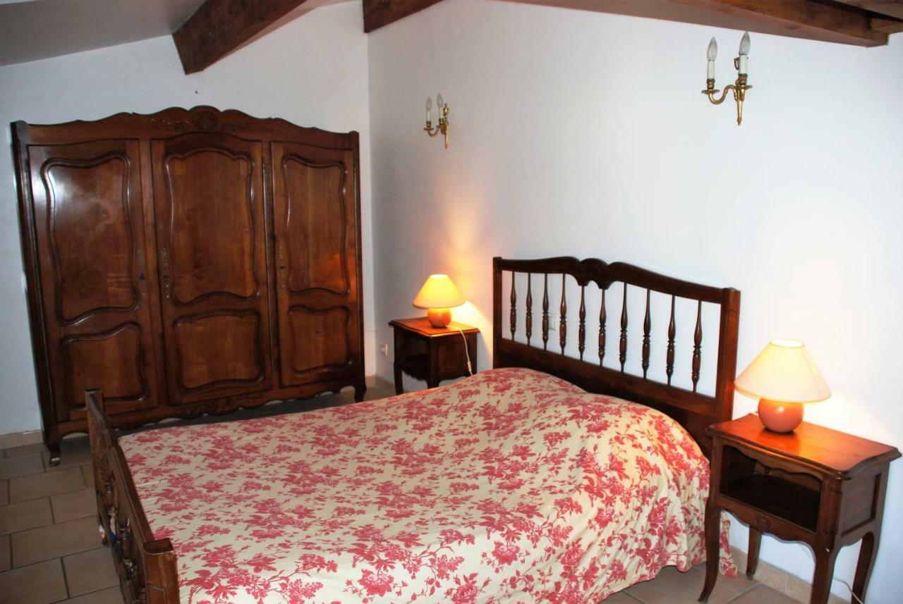 Les Jardins Du Mas Evesque Bed & Breakfast Rousson  Екстериор снимка